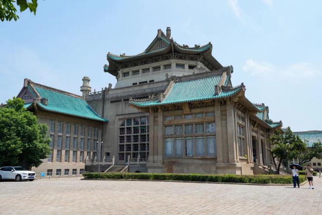 观黄鹤楼、湖北省博物馆春假爆款武汉名校夏令营开启报名开元ky棋牌狮子精品夏令营 探访武汉大学、华中科大参(图13)