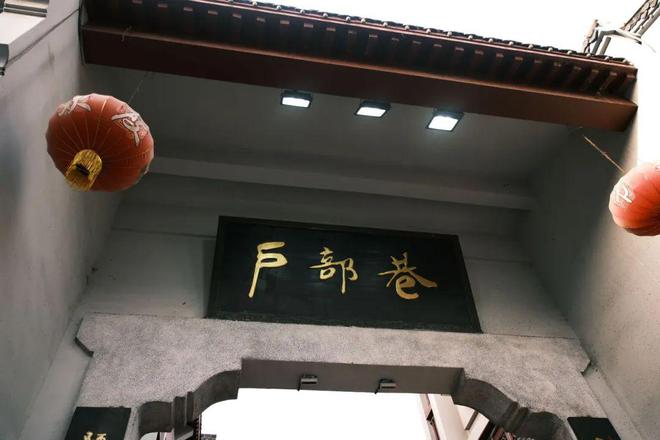 观黄鹤楼、湖北省博物馆春假爆款武汉名校夏令营开启报名开元ky棋牌狮子精品夏令营 探访武汉大学、华中科大参(图30)