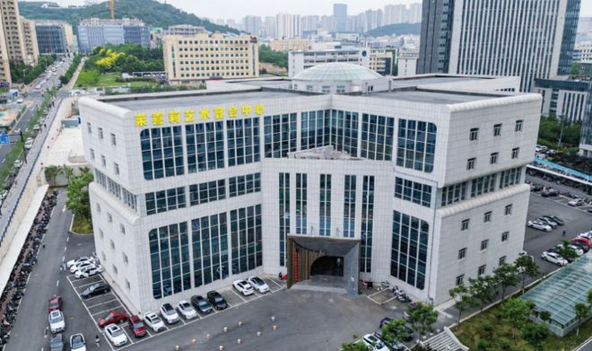 居济南婚礼服务领导者树行业新标杆开元棋牌双认证+全链标准莱喜莉稳(图2)